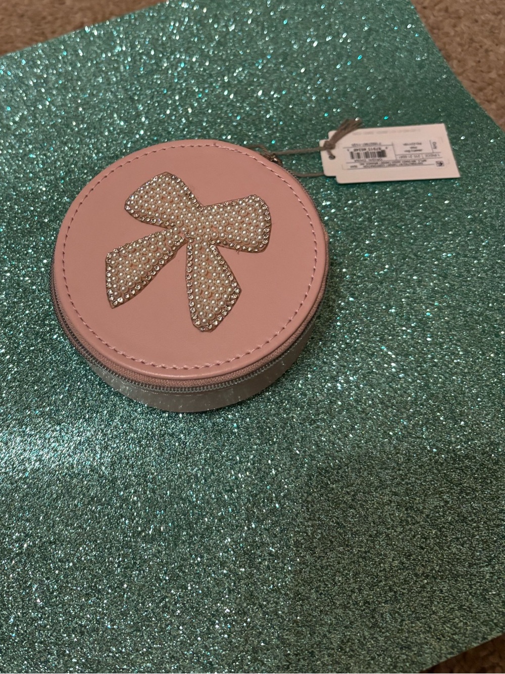 NWT Bow Jewelry Travel Case